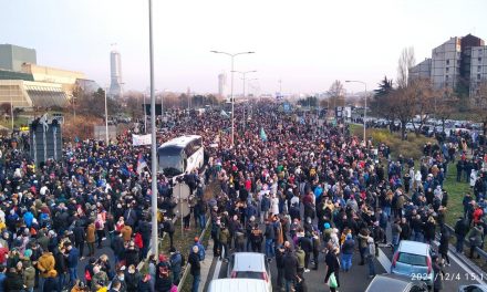 Massive protests in Serbia succeeded: the controversial law has been withdrawn